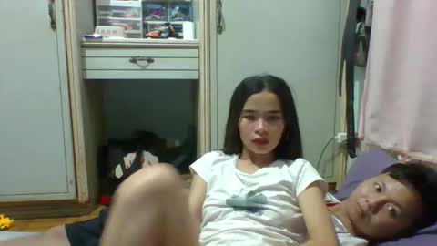 Snapshot of prety784828 chatting on 04-15-26, 05:31 prety784828 online show from 04-15-26, 05:31