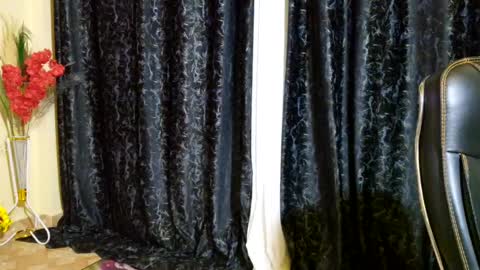 priceless_sexy online show from 03-05-25, 02:03