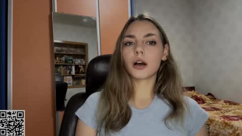 Amelia online show from 11-29-25, 04:10