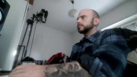 Snapshot of prime2h chatting on 12-13-24, 10:41 Prime85 online show from 12-13-24, 10:41