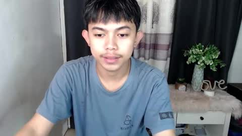 Snapshot of primocummerx chatting on 10-22-25, 10:15 PRIMO online show from 10-22-25, 10:15