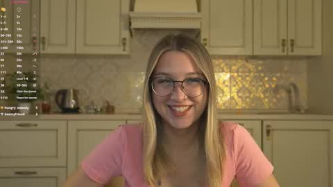 Snapshot of primrosegartrell chatting on 09-14-25, 03:16 Liza online show from 09-14-25, 03:16