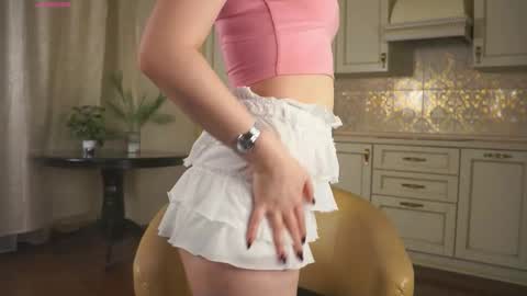 Snapshot of primrosegartrell chatting on 11-04-25, 03:05 Liza online show from 11-04-25, 03:05