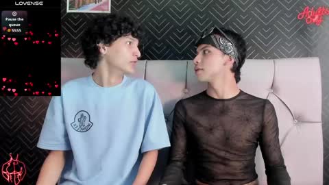 Apolo online show from 03-25-26, 08:59