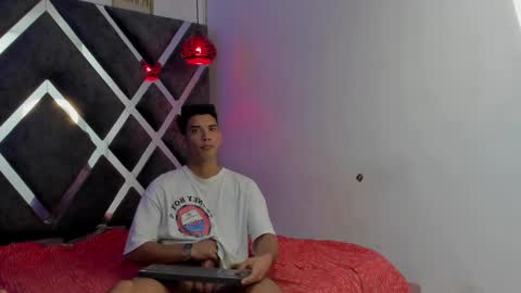 prince_arthur77 online show from 01-03-25, 04:06