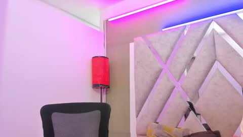 prince_arthur77 online show from 01-08-25, 12:58