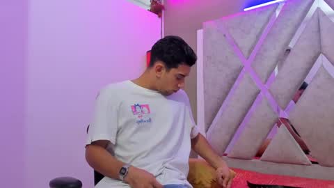 prince_arthur77 online show from 01-09-25, 12:41