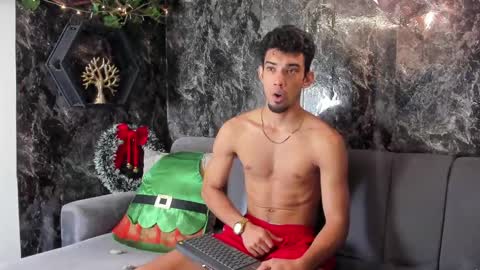 prince_arthur77 online show from 11-11-25, 02:50