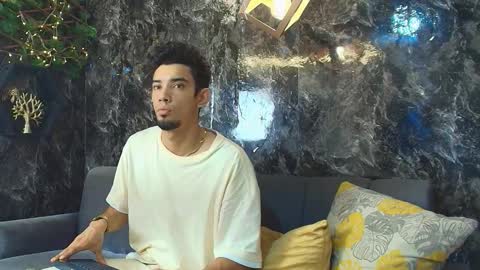 prince_arthur77 online show from 11-18-25, 02:43