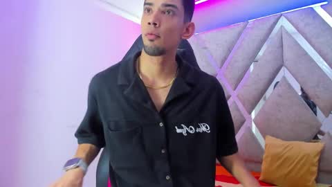 prince_arthur77 online show from 11-25-25, 01:00