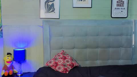 prince_arthur77 online show from 02-25-26, 01:43