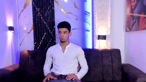 Snapshot of prince_arthur77 chatting on 05-13-26, 01:30 prince_arthur77 online show from 05-13-26, 01:30