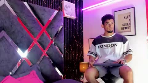 prince_arthur77 online show from 06-19-26, 01:59