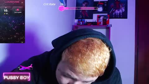 Snapshot of prince_ftm1 chatting on 12-12-24, 11:25 Prince online show from 12-12-24, 11:25