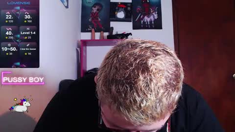 Snapshot of prince_ftm1 chatting on 02-16-25, 06:10 Prince online show from 02-16-25, 06:10