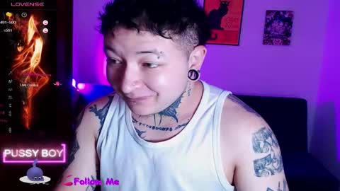 Snapshot of prince_ftm1 chatting on 09-14-25, 02:27 Prince online show from 09-14-25, 02:27