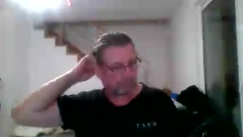 Snapshot of prince_montechrist0 chatting on 06-18-26, 01:39 chris online show from 06-18-26, 01:39