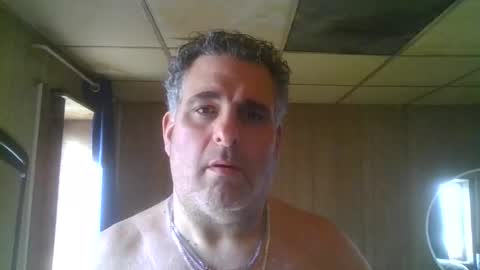 Snapshot of princeofdarkness66 chatting on 04-04-26, 09:01 johnny online show from 04-04-26, 09:01