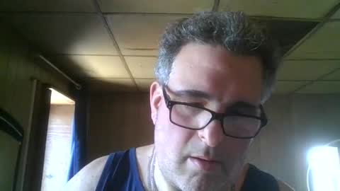 Snapshot of princeofdarkness66 chatting on 04-10-26, 06:01 johnny online show from 04-10-26, 06:01