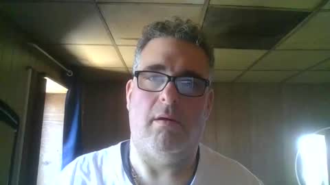 Snapshot of princeofdarkness66 chatting on 05-01-26, 05:28 johnny online show from 05-01-26, 05:28