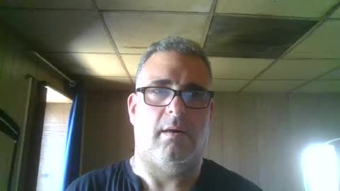 Snapshot of princeofdarkness66 chatting on 06-12-26, 03:22 johnny online show from 06-12-26, 03:22