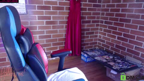 Snapshot of princesa_leia_zathur chatting on 01-09-25, 07:40 Leia online show from 01-09-25, 07:40