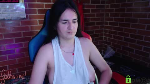 Snapshot of princesa_leia_zathur chatting on 01-15-25, 09:41 Leia online show from 01-15-25, 09:41