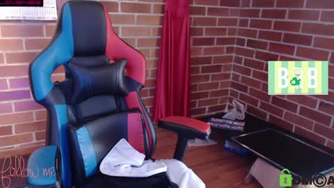 Snapshot of princesa_leia_zathur chatting on 01-17-25, 03:22 Leia online show from 01-17-25, 03:22