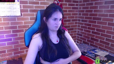 Snapshot of princesa_leia_zathur chatting on 02-07-25, 03:52 Leia online show from 02-07-25, 03:52