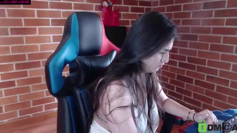 Leia online show from 10-06-25, 02:36