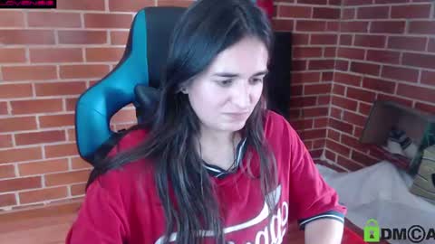 Leia online show from 06-21-26, 05:48