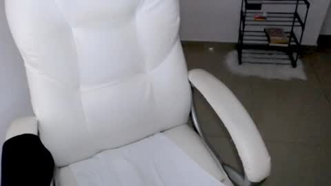 valery dollx online show from 12-17-24, 03:39