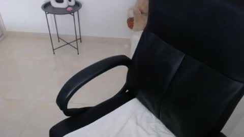 valery dollx online show from 05-11-26, 03:56