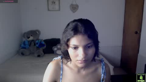 An online show from 05-09-26, 09:20