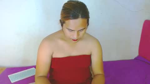 Snapshot of princess_cumxx chatting on 02-20-26, 02:28 Kylie online show from 02-20-26, 02:28