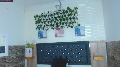 Princess Martinez online show from 01-31-25, 03:44