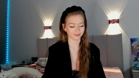 Princess Diana online show from 01-17-25, 01:15