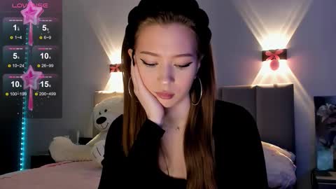 Princess Diana online show from 09-22-25, 07:05