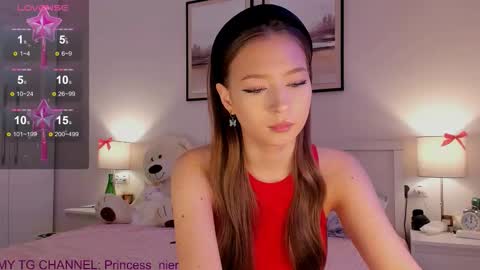 Princess Diana online show from 12-14-25, 09:08