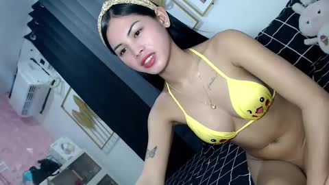 Snapshot of princess_stellaxx chatting on 01-31-25, 08:33 Estela online show from 01-31-25, 08:33