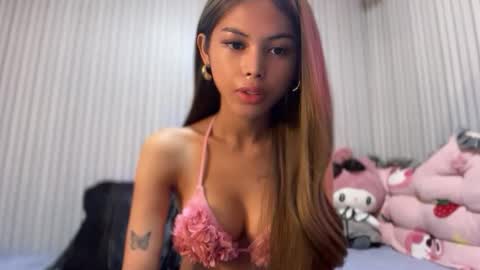 Snapshot of princess_stellaxx chatting on 10-07-25, 02:09 Estela online show from 10-07-25, 02:09