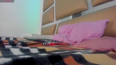 Snapshot of princess_tokyo_ chatting on 01-24-25, 04:06 princess_tokyo_ online show from 01-24-25, 04:06