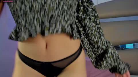 Snapshot of princess_tokyo_ chatting on 02-01-25, 03:28 princess_tokyo_ online show from 02-01-25, 03:28