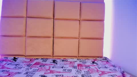 princess_tokyo_ online show from 12-04-25, 04:48