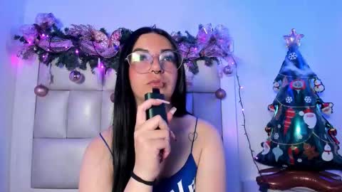 princess_tokyo_ online show from 12-22-25, 04:20