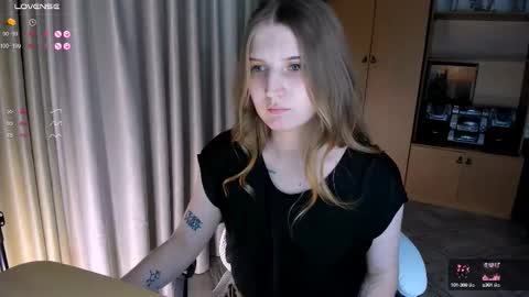 princessaalicc online show from 10-13-25, 03:01