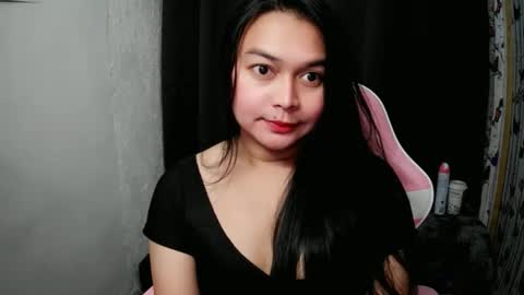 Snapshot of princessaimi69 chatting on 03-11-26, 10:38 Aimi online show from 03-11-26, 10:38