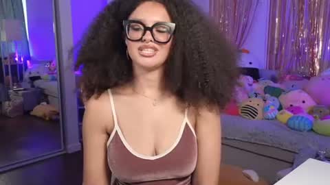 Snapshot of princessamberrrxo chatting on 06-22-26, 09:23 Amber online show from 06-22-26, 09:23