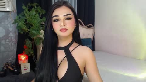 Snapshot of princesshugecumontop chatting on 03-10-25, 01:21 PrincessDONT FORGET TO FOLLOW ME online show from 03-10-25, 01:21