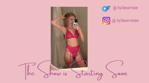 Snapshot of princesskyliexx chatting on 09-19-25, 05:20 Kylie online show from 09-19-25, 05:20